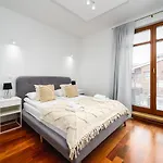 White Sea Jelitkowo - Neptun Park By Oneapartments *